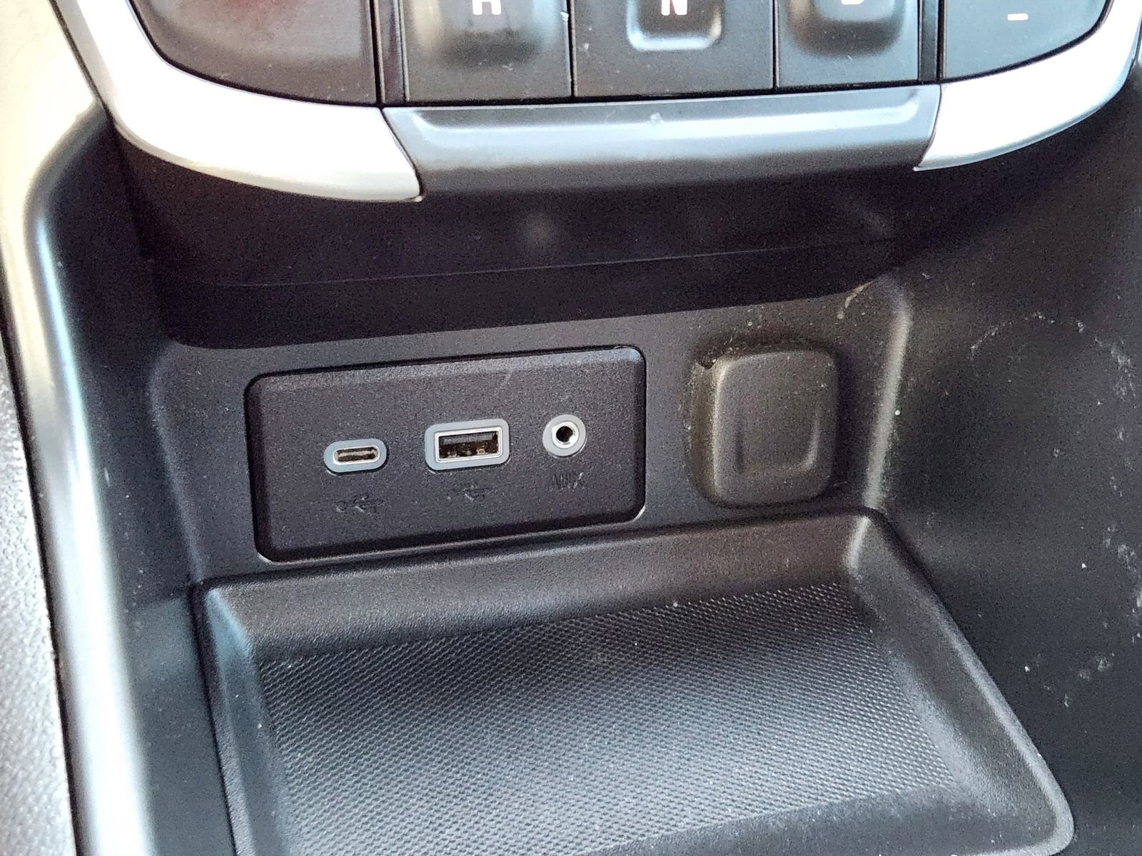 Used 2022 GMC Terrain SLE w/ Driver Convenience Package image 20