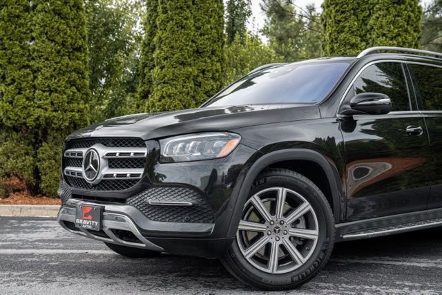 Used 2021 Mercedes-Benz GLS 450 4MATIC image 3