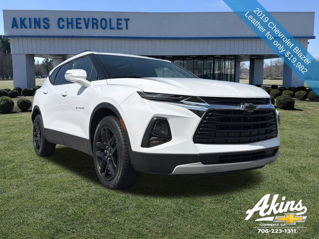 Used 2019 Chevrolet Blazer LT w/ Sun and Wheels Package FWD image 8