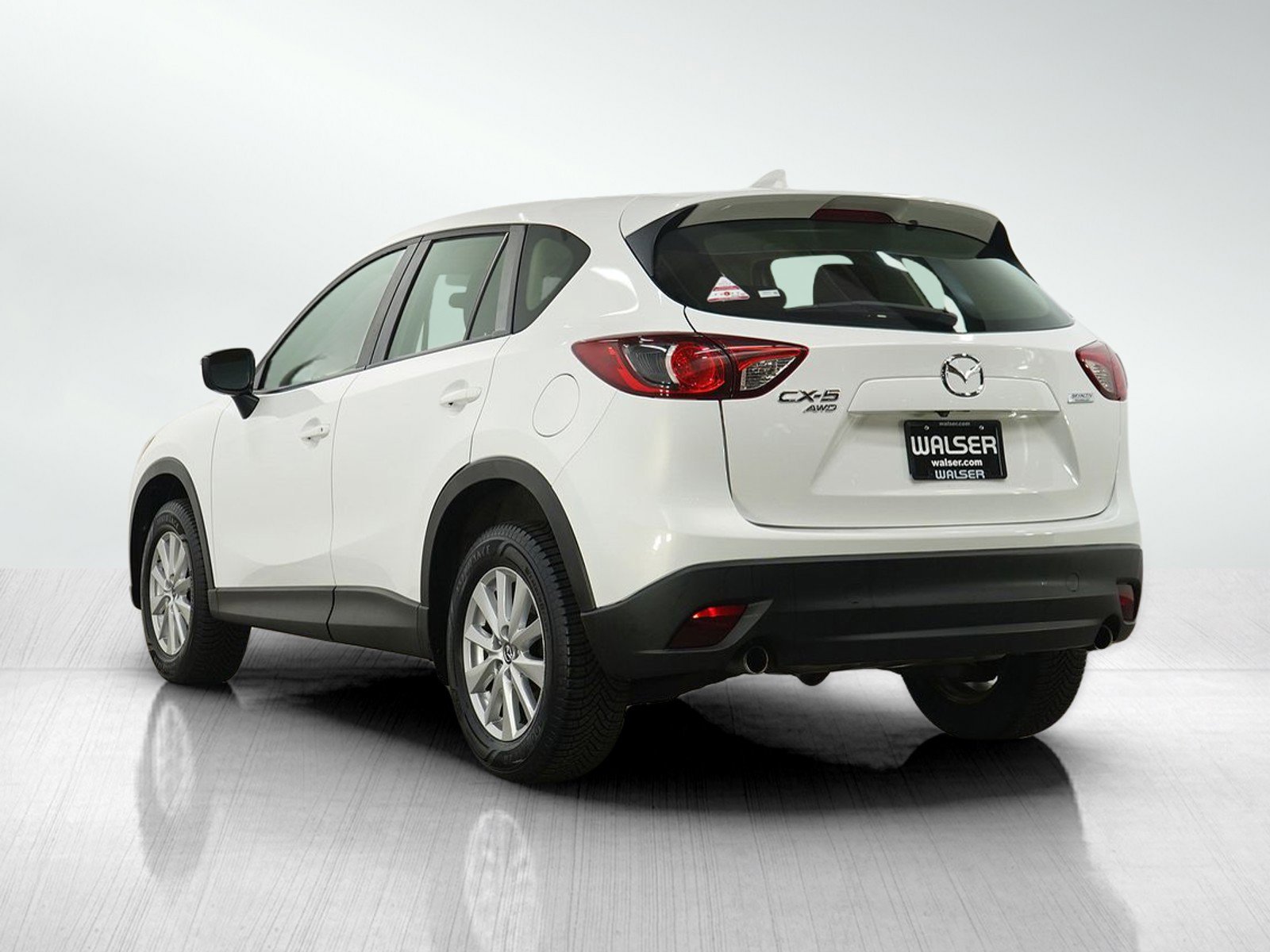 Used 2016 MAZDA CX-5 Sport w/ Rear Camera Package AWD/4WD image 4