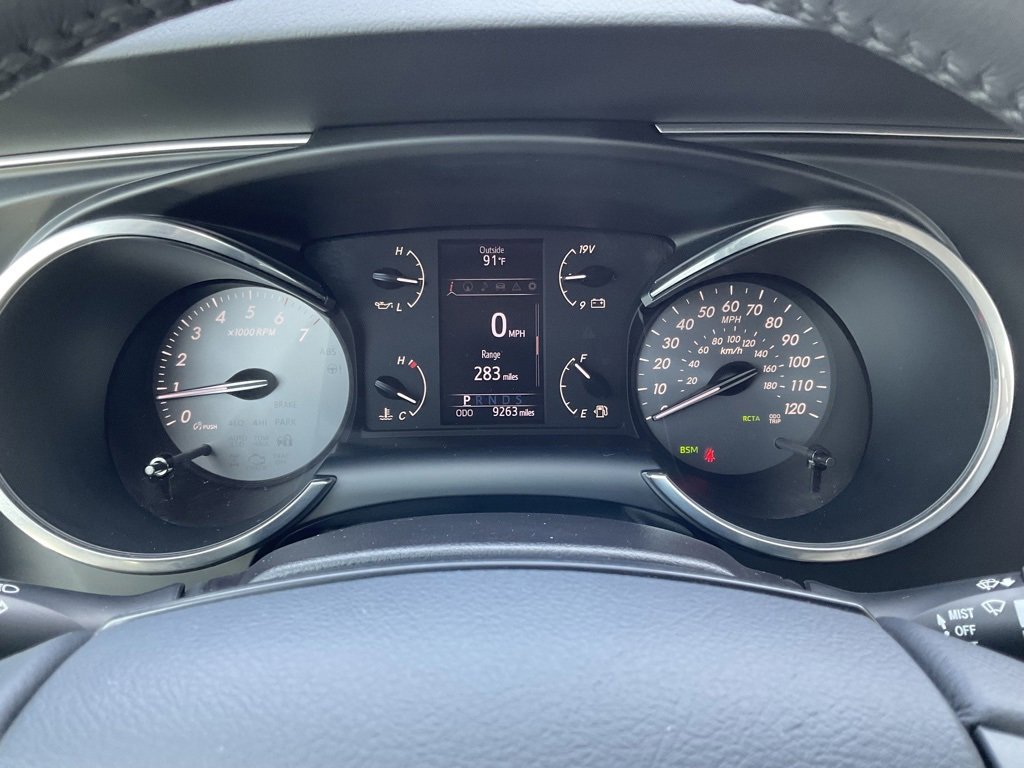 Used 2019 Toyota Sequoia Limited w/ Safety & Convenience Package image 14