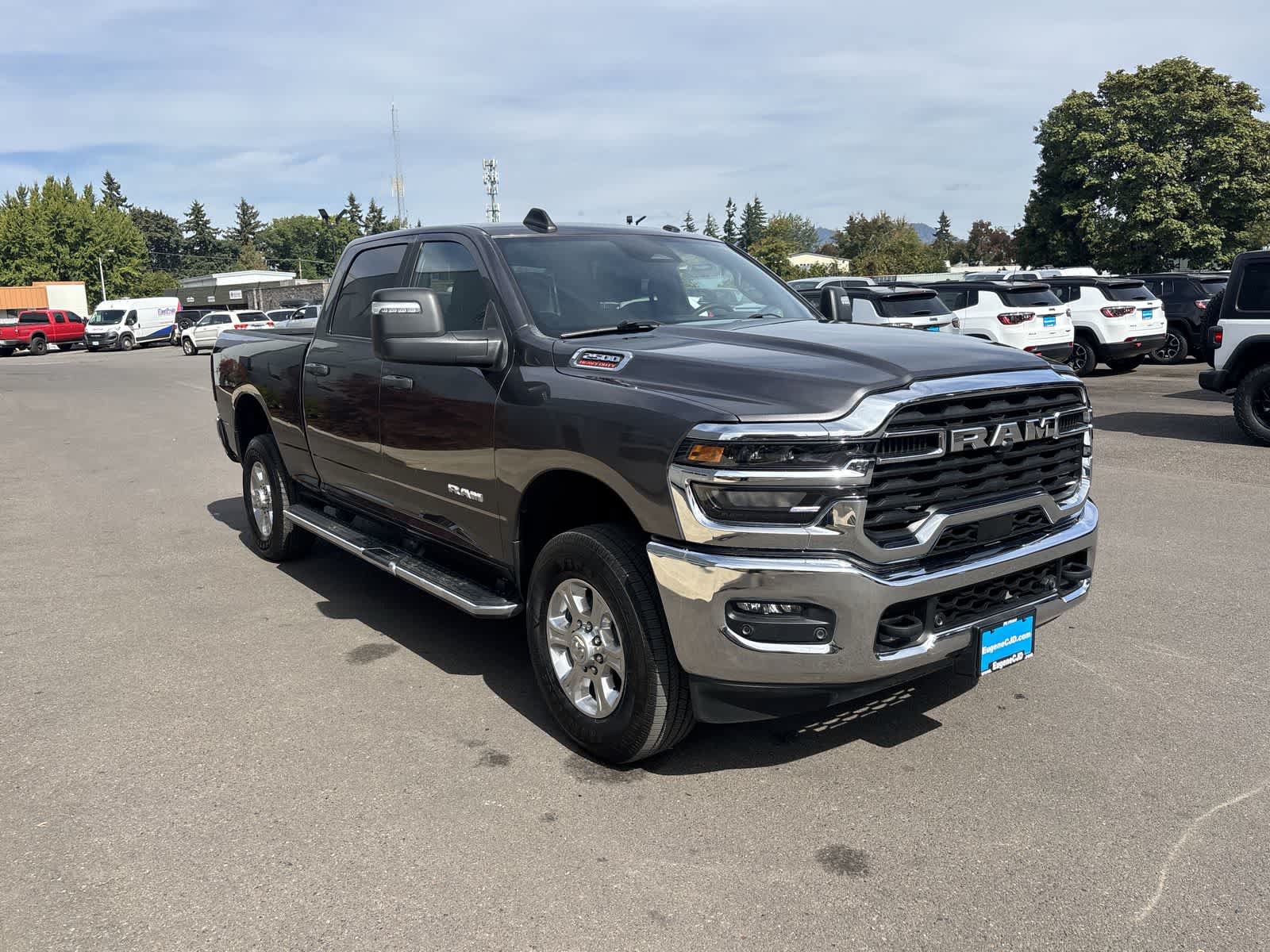 Used 2025 RAM 2500 Big Horn AWD/4WD image 7