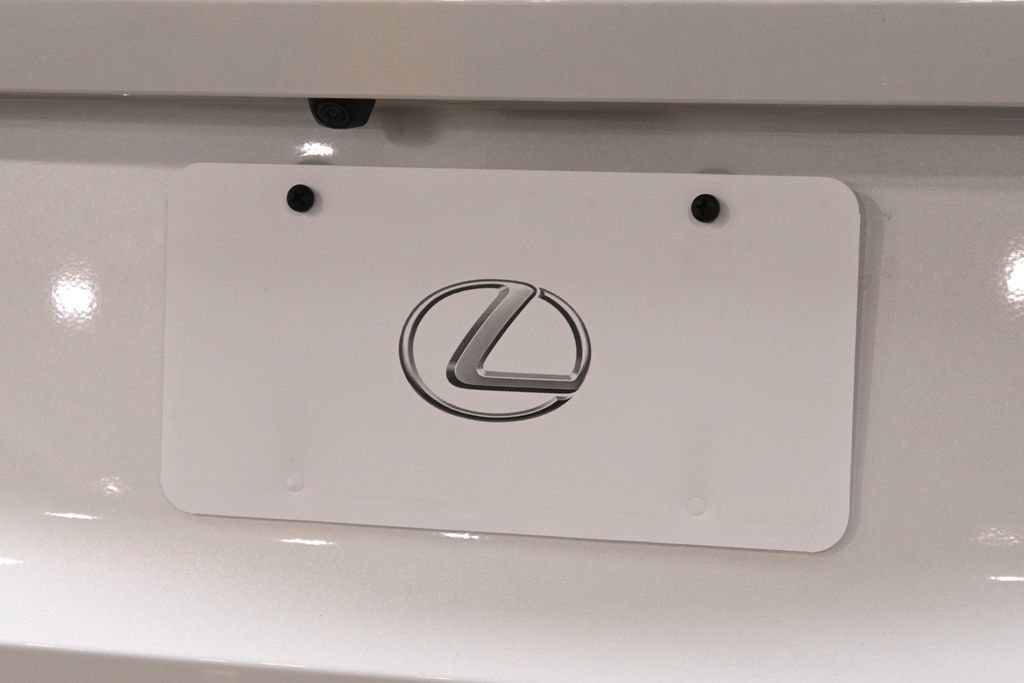 New 2026 Lexus TX 500h AWD w/ Technology Package image 14