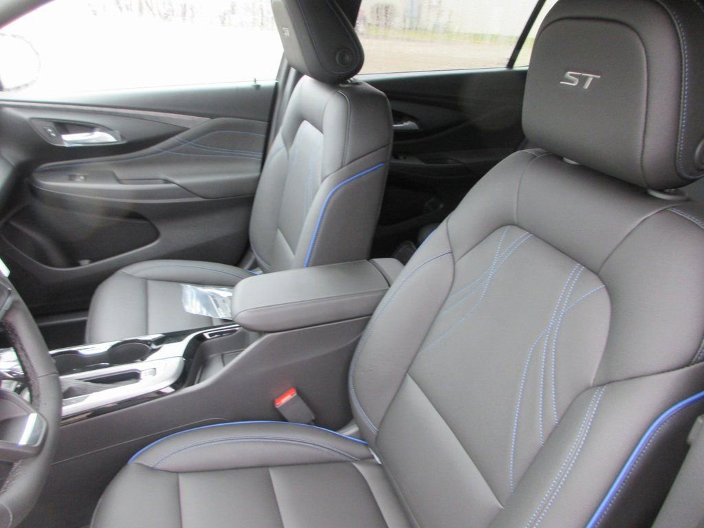 New 2026 Buick Envista Sport Touring w/ Convenience I Package image 13