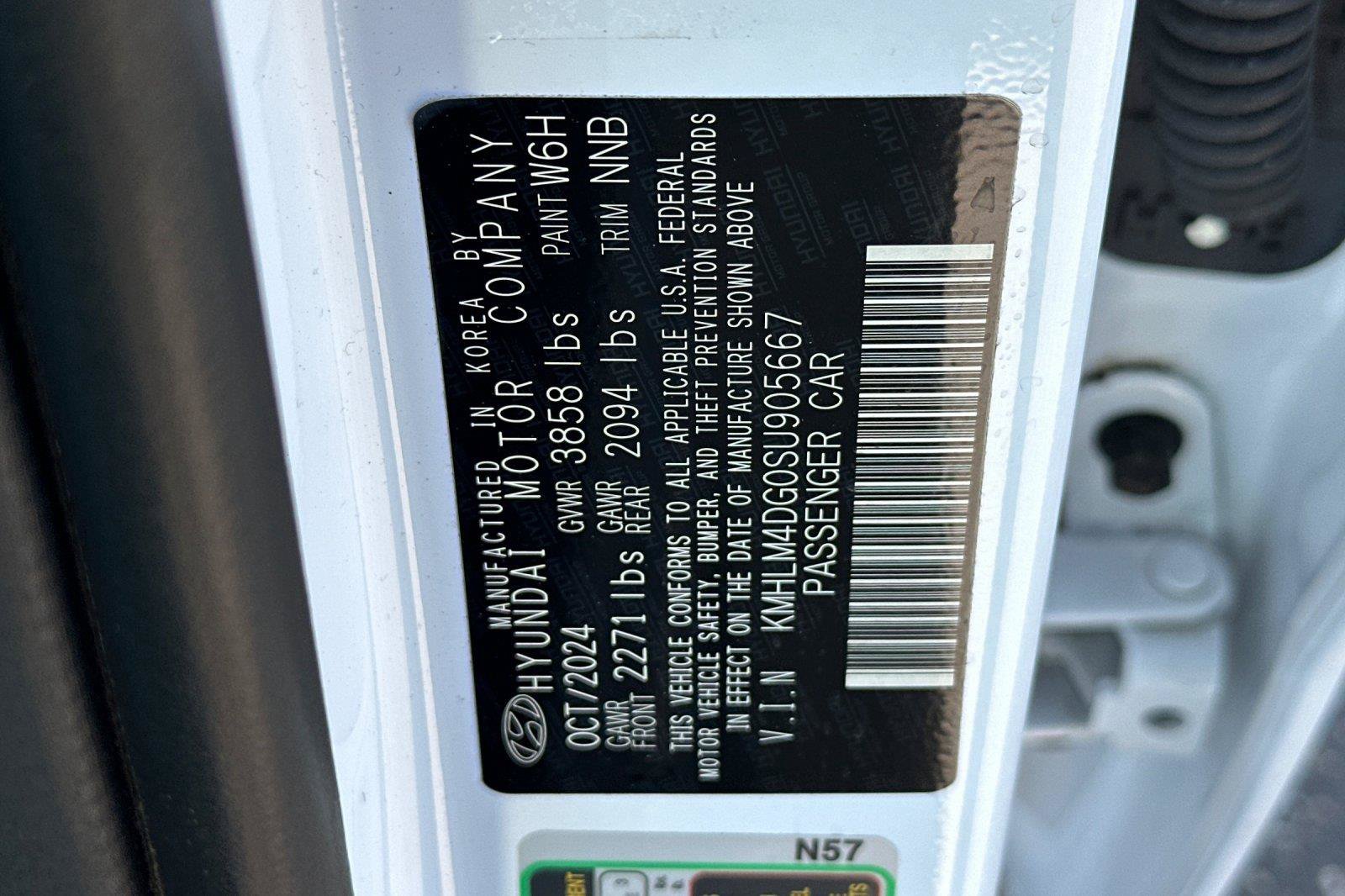 Used 2025 Hyundai Elantra Sport FWD image 26