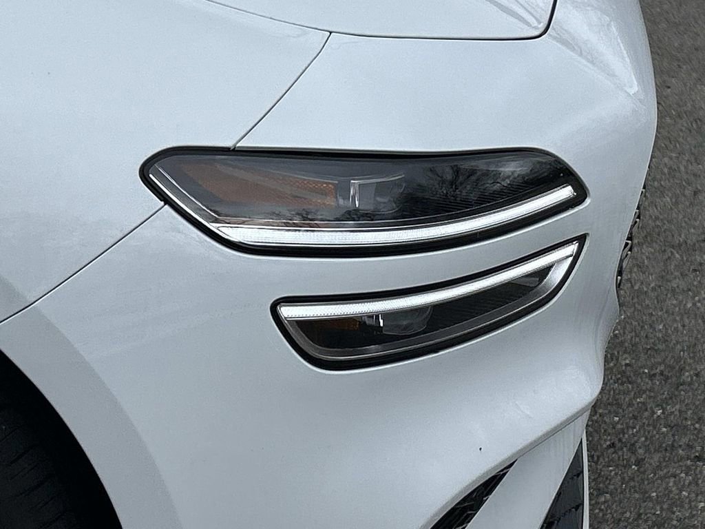 New 2026 Genesis G70 2.5T Prestige image 10