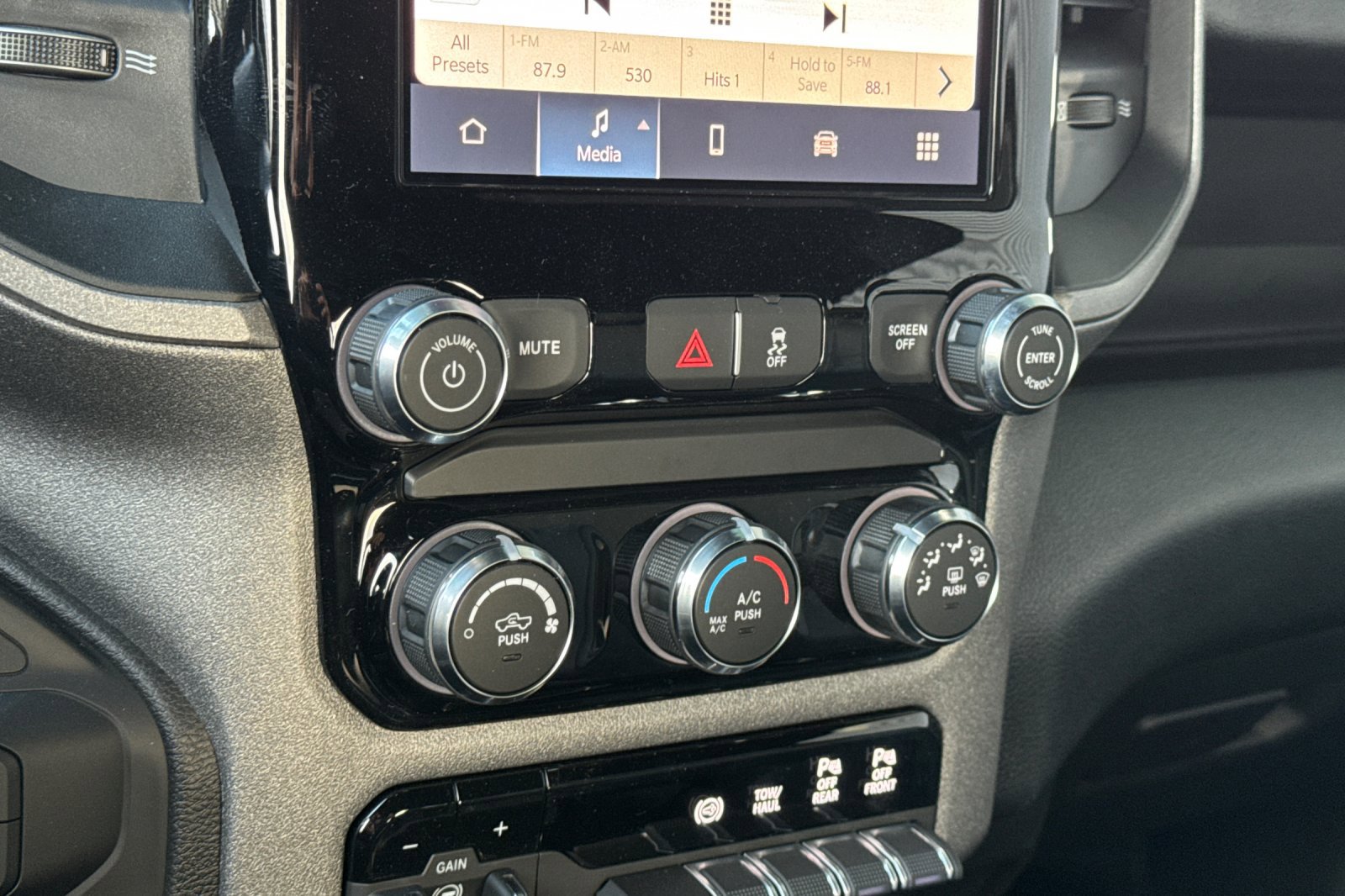 New 2026 RAM 2500 Tradesman image 18