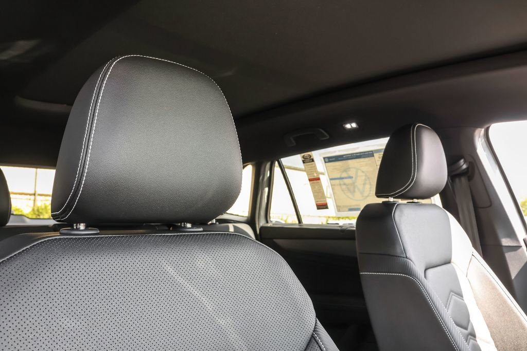 New 2026 Volkswagen Atlas Cross Sport SE AWD/4WD image 42