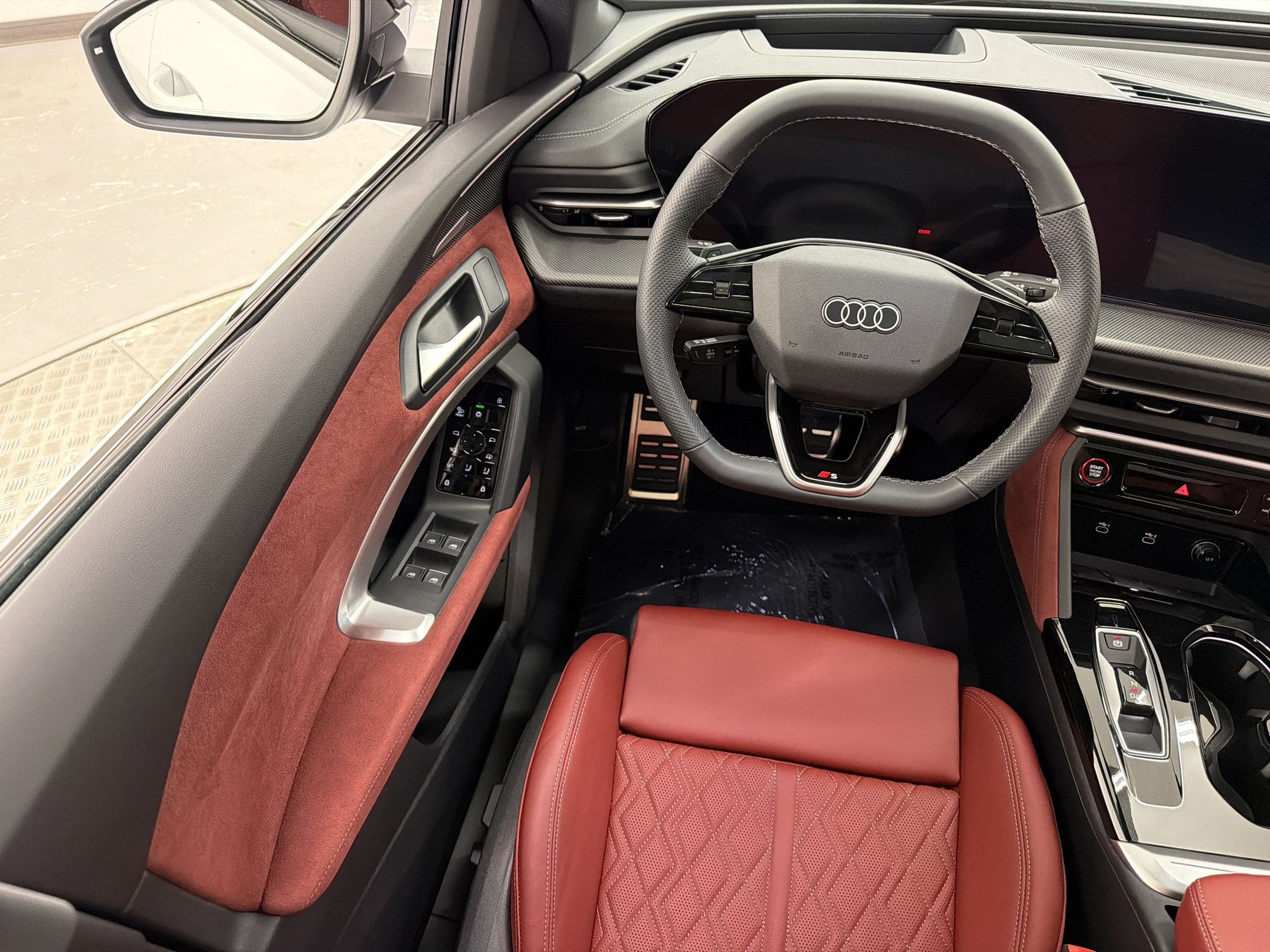 New 2026 Audi SQ5 Prestige AWD/4WD image 28