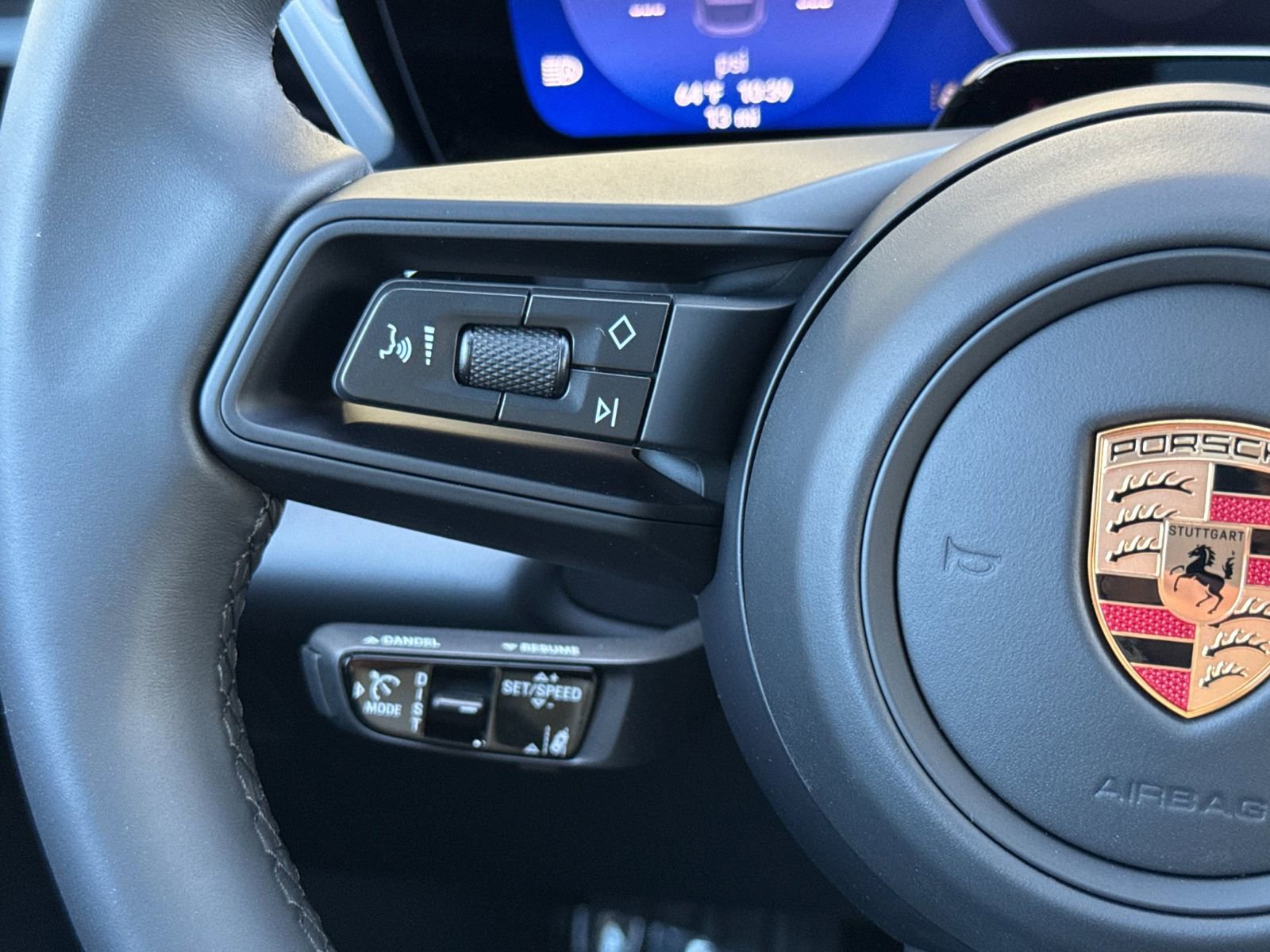 New 2026 Porsche Macan 4 Electric image 29