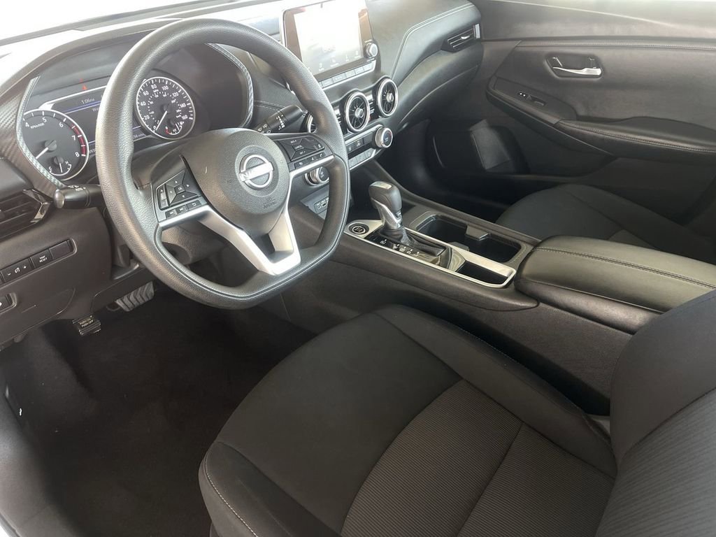 Used 2024 Nissan Sentra SV w/ Trunk Package image 10