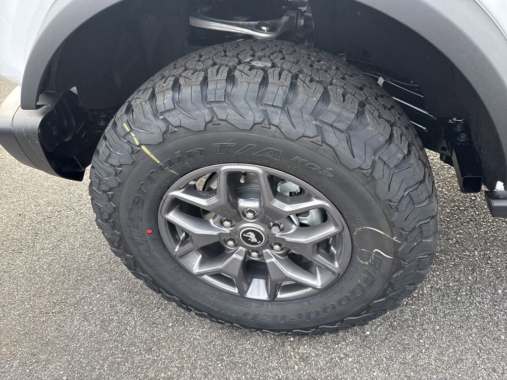 New 2025 Ford Bronco Badlands image 11