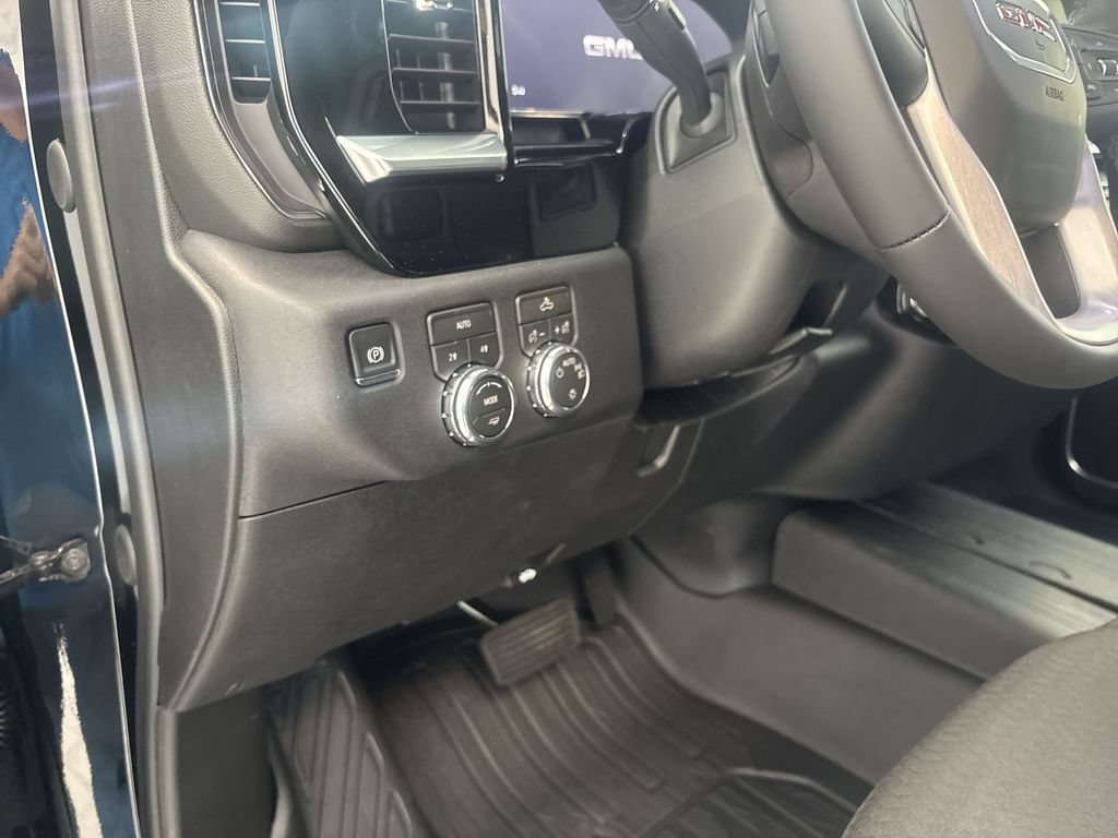 New 2026 GMC Sierra 1500 SLE AWD/4WD image 18