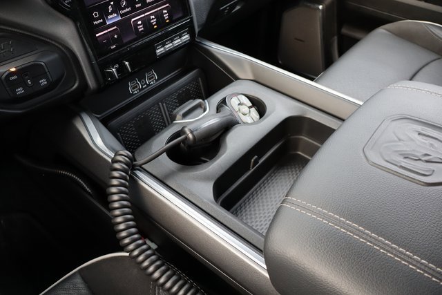 Used 2025 RAM 3500 Laramie image 29