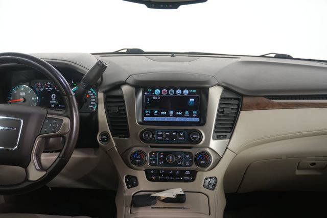 Used 2019 GMC Yukon XL Denali w/ Open Road Package AWD/4WD image 25
