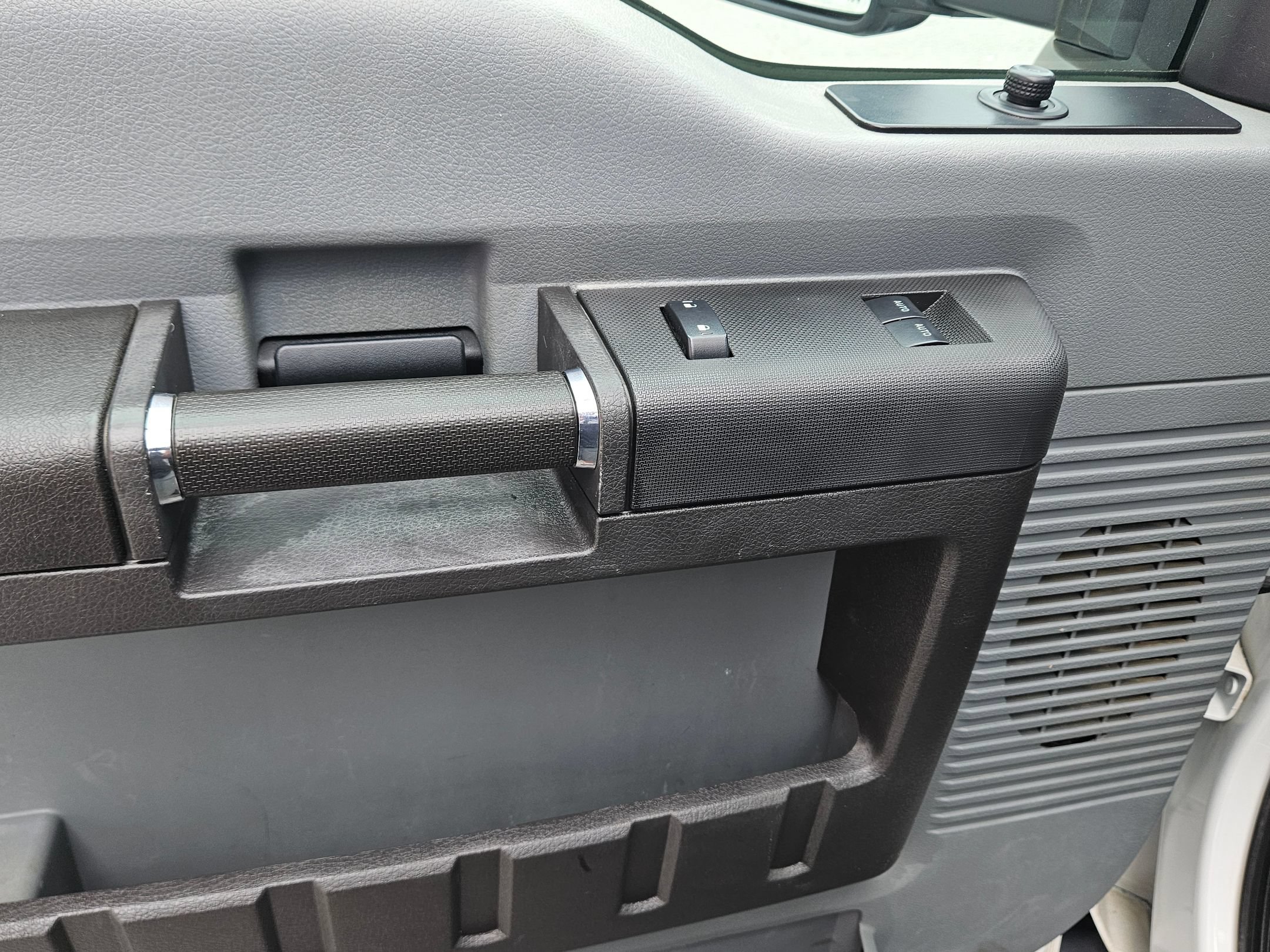 Used 2015 Ford F450 XL w/ Power Equipment Group RWD image 17