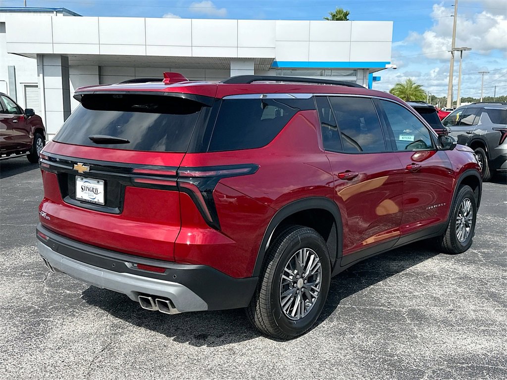 New 2026 Chevrolet Traverse LT w/ Driver Confidence Package image 4