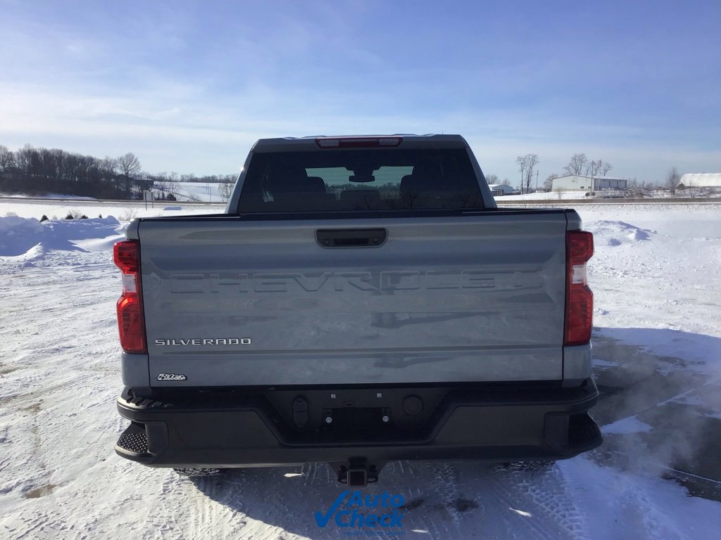 Used 2024 Chevrolet Silverado 1500 W/T w/ WT Value Package image 4