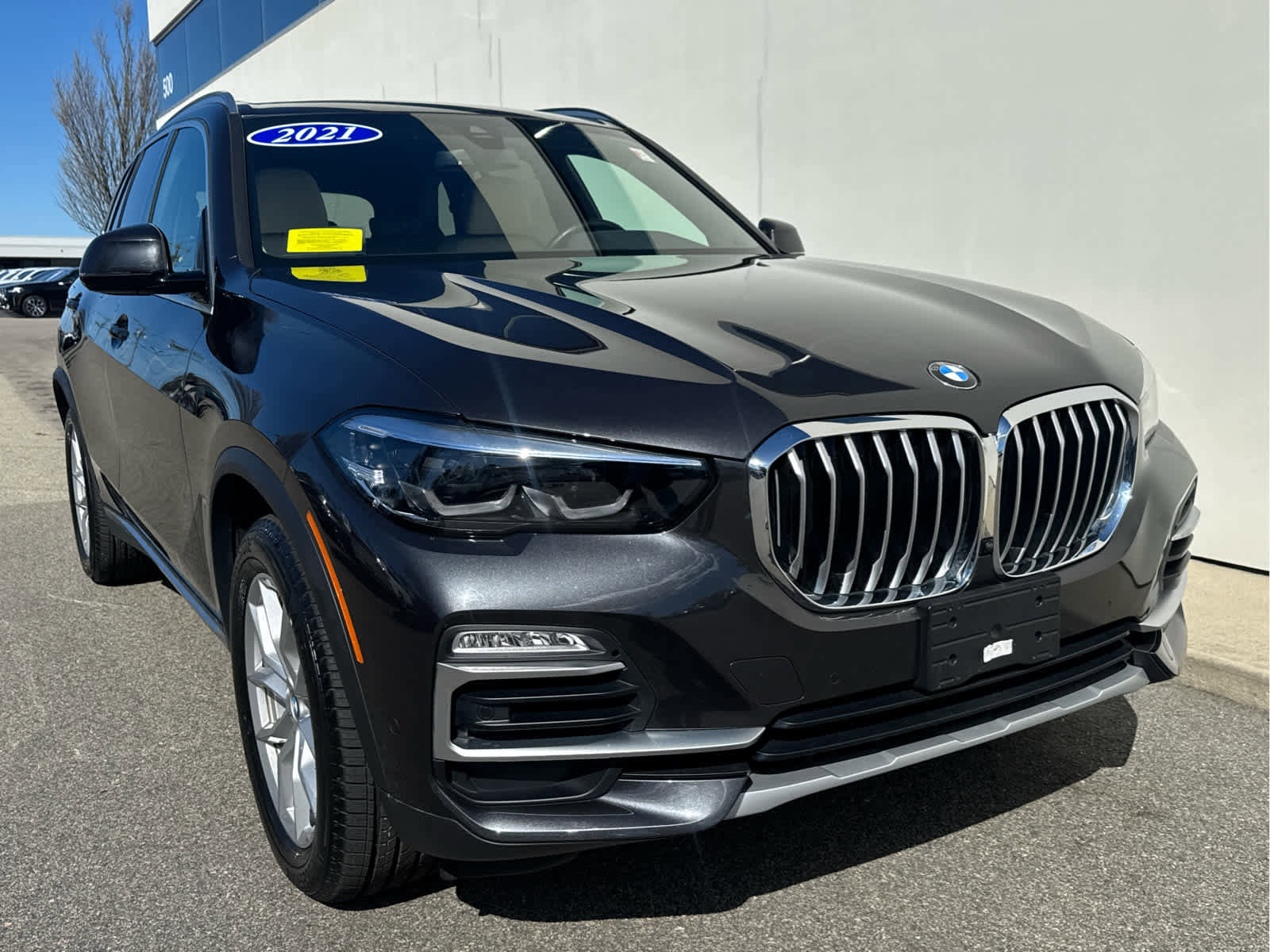 Used 2021 BMW X5 xDrive40i w/ Luxury Seating Package 2 AWD/4WD image 5
