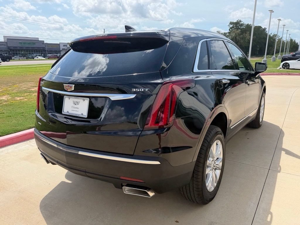 New 2026 Cadillac XT5 Luxury w/ LPO, Floor Liner Package FWD image 6