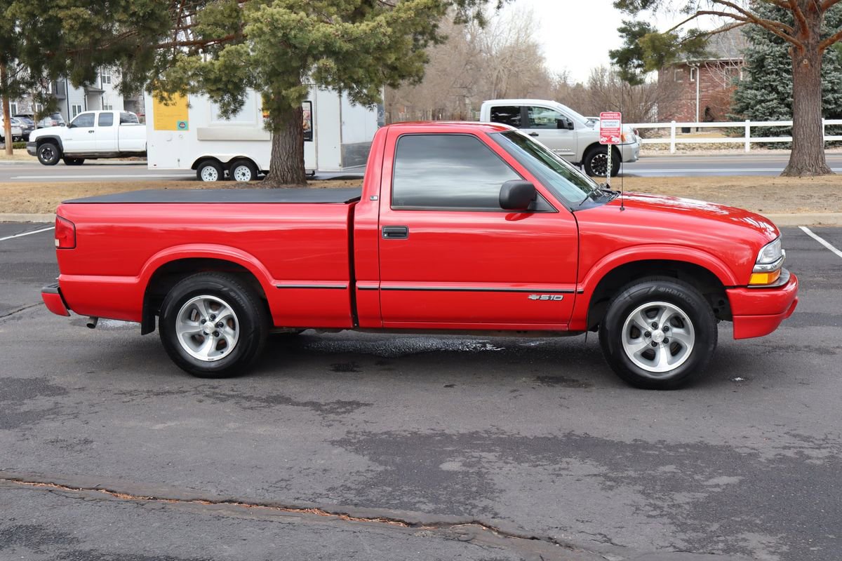 Used 2000 Chevrolet S10 Pickup LS w/ Preferred Equipment Group RWD image 3