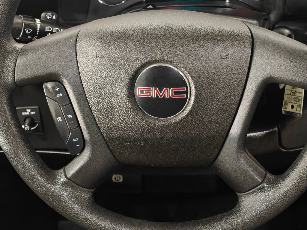 Used 2023 GMC Savana 3500 w/ Power Convenience Package RWD image 5