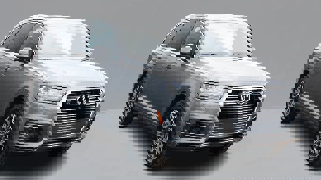 Used 2018 Audi Q7 3.0T Prestige w/ Prestige Package image 3