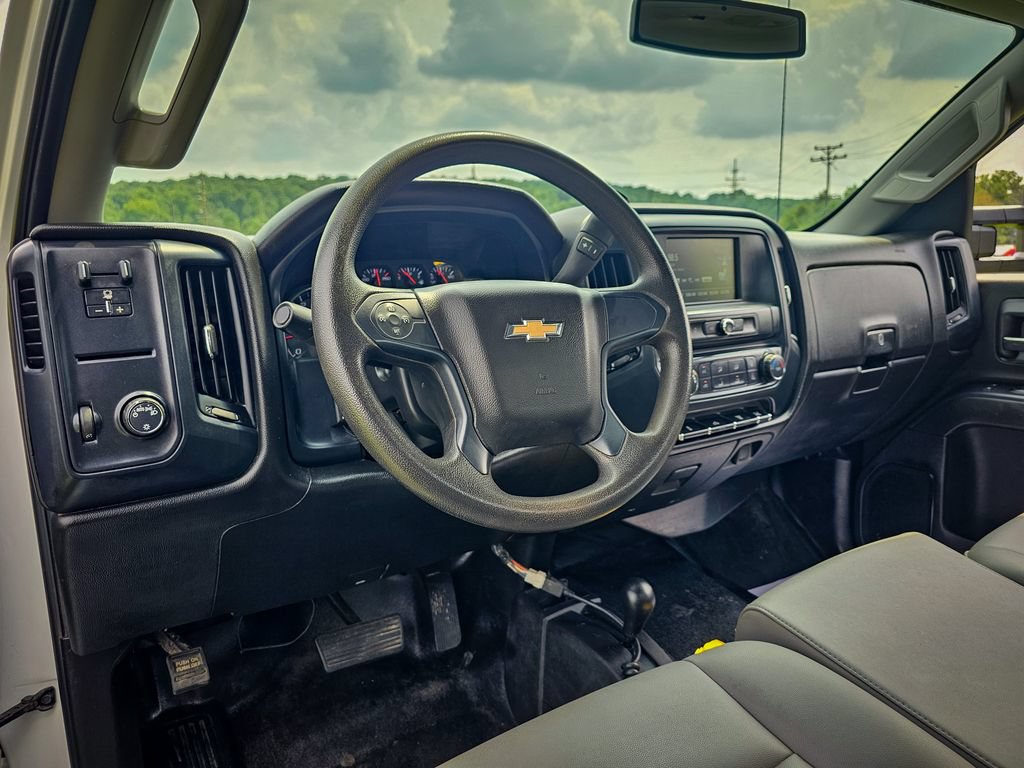 Used 2018 Chevrolet Silverado 3500 W/T w/ WT Convenience Package AWD/4WD image 18