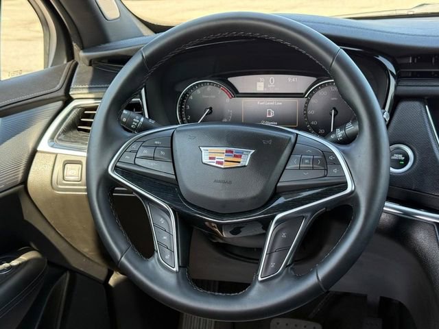 Used 2025 Cadillac XT5 Premium Luxury FWD image 13