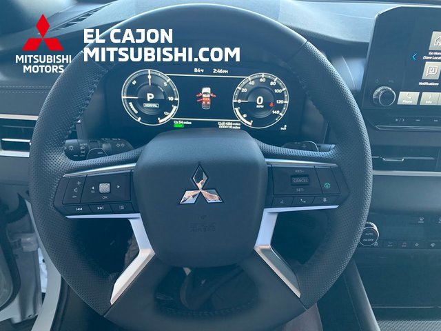 New 2025 Mitsubishi Outlander SEL Black Edition image 17