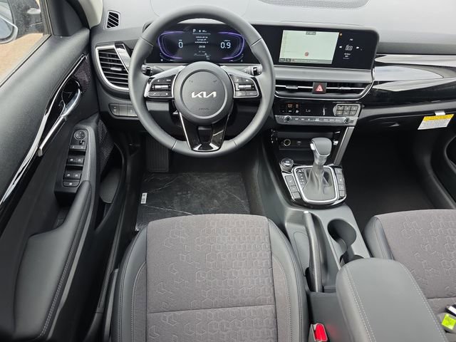 New 2026 Kia Seltos S AWD/4WD image 7