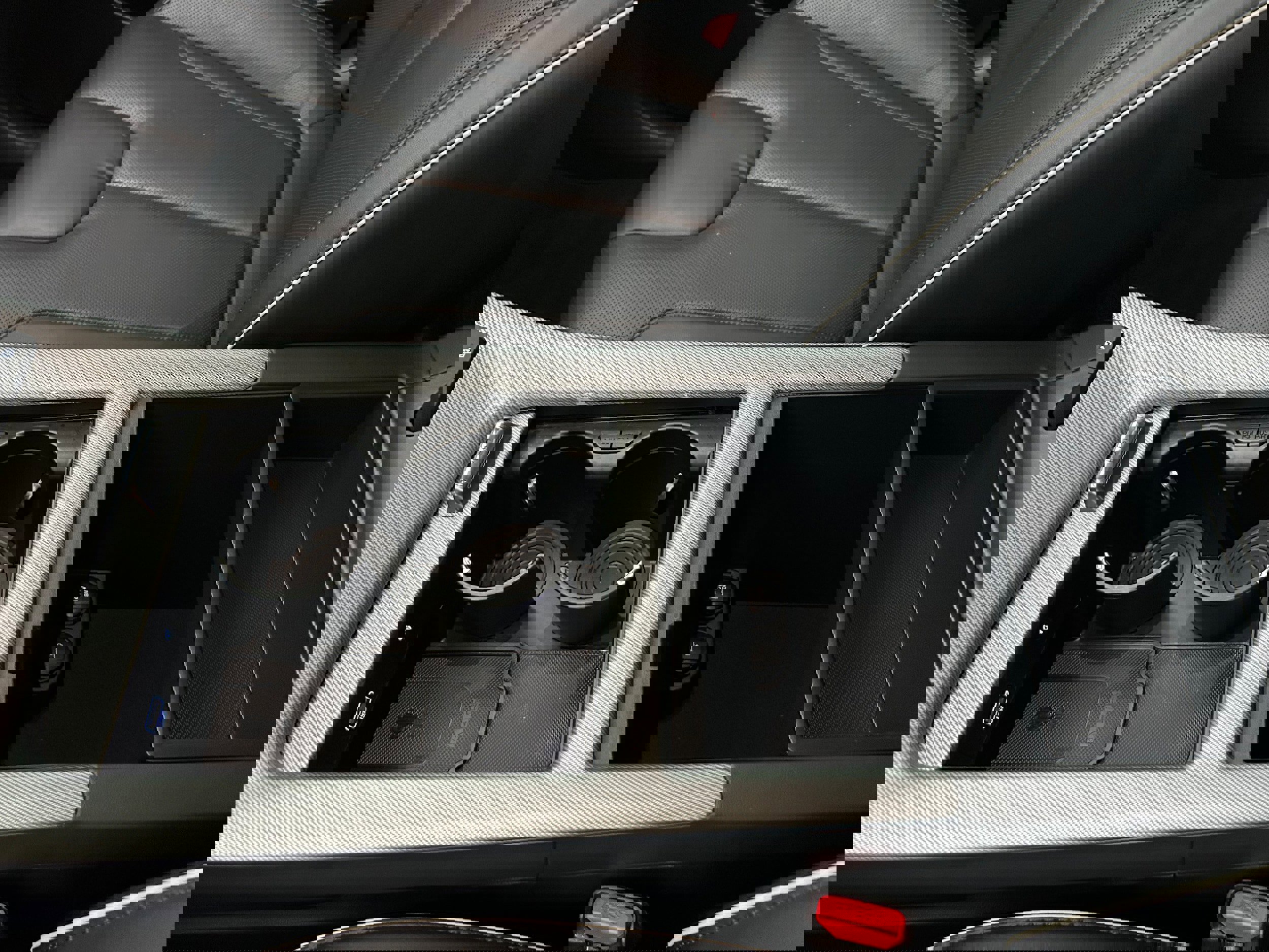 Used 2023 Hyundai Palisade SEL w/ Premium Package image 17