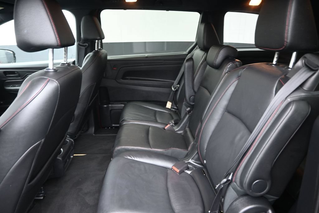 Certified 2024 Honda Odyssey Sport image 13