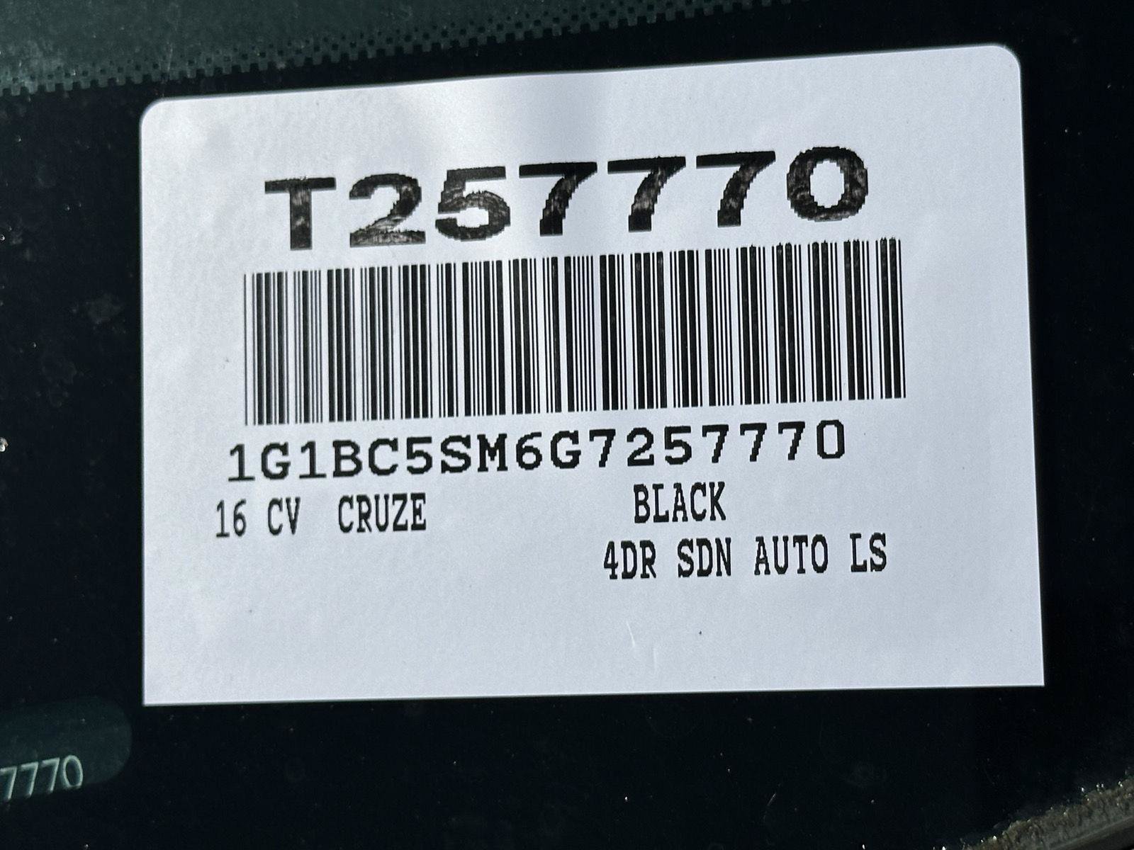 Used 2016 Chevrolet Cruze LS FWD image 15