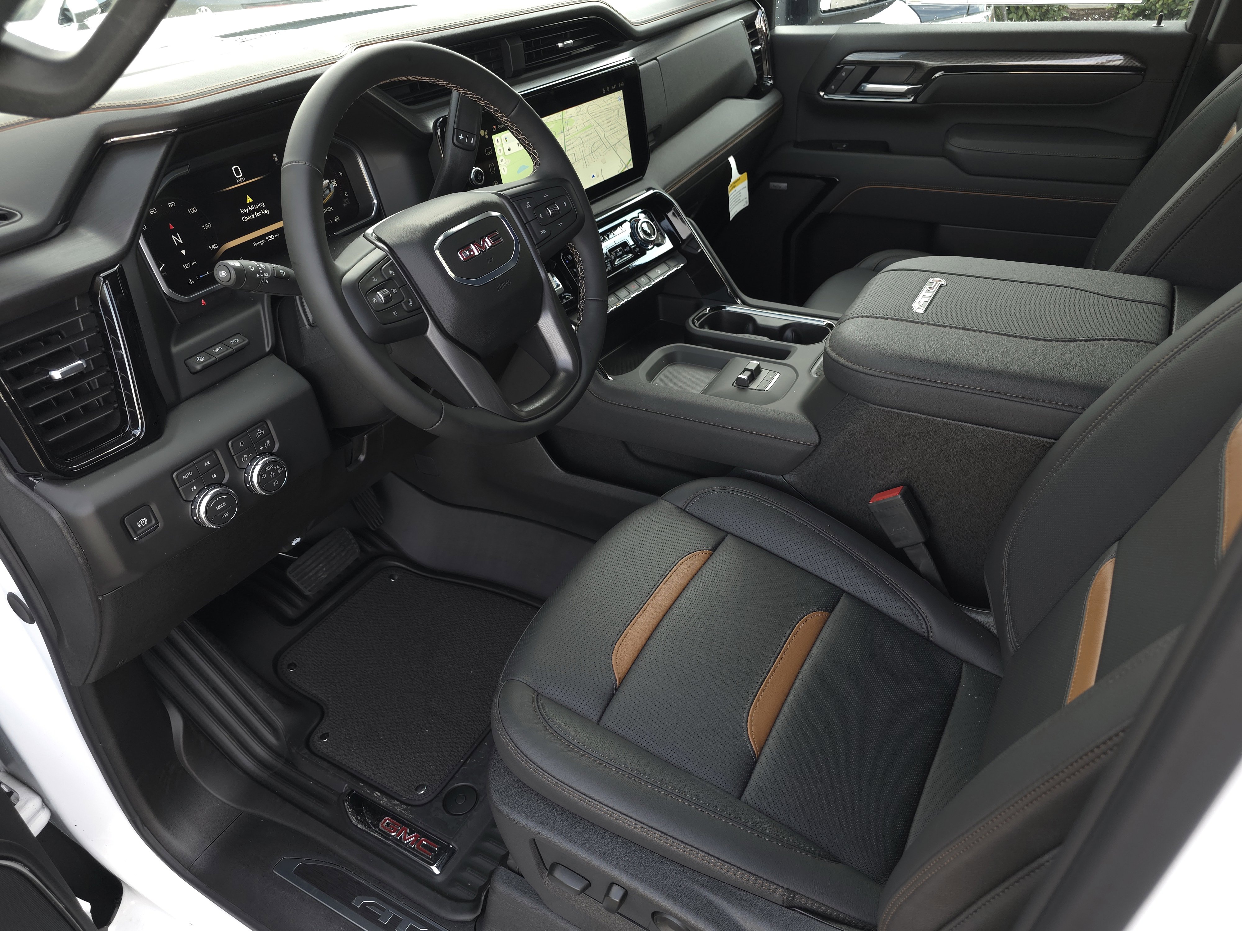 New 2026 GMC Sierra 2500 AT4 w/ AT4 Premium Plus Package image 9