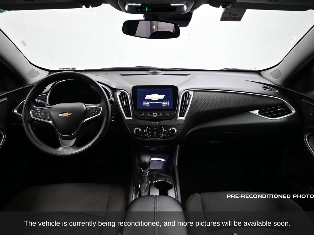 Used 2023 Chevrolet Malibu LT image 8