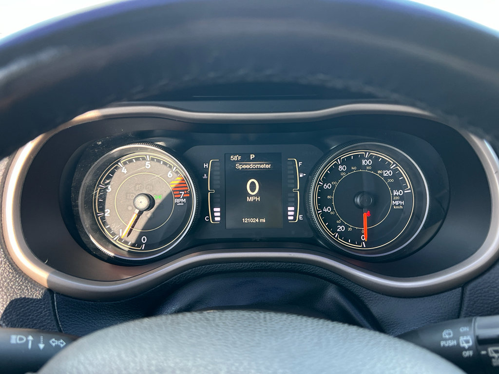 Used 2016 Jeep Cherokee Sport w/ Cold Weather Group image 27