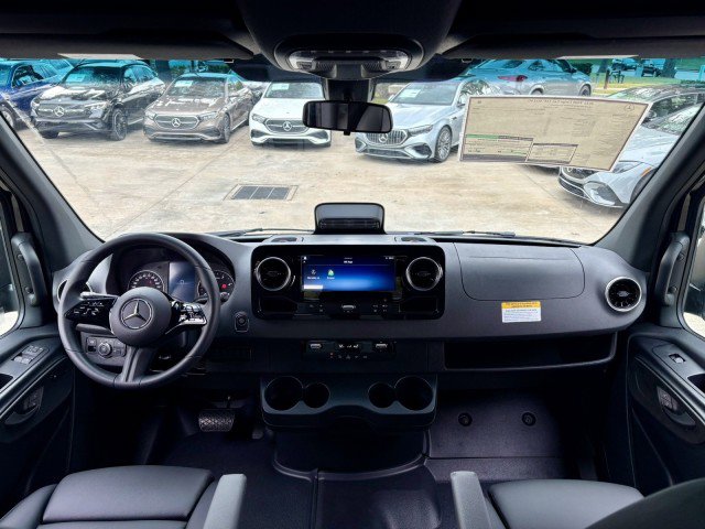 New 2025 Mercedes-Benz Sprinter 2500 image 12