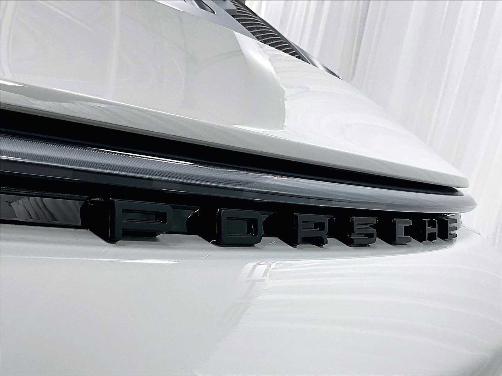 Used 2022 Porsche 911 GT3 image 32