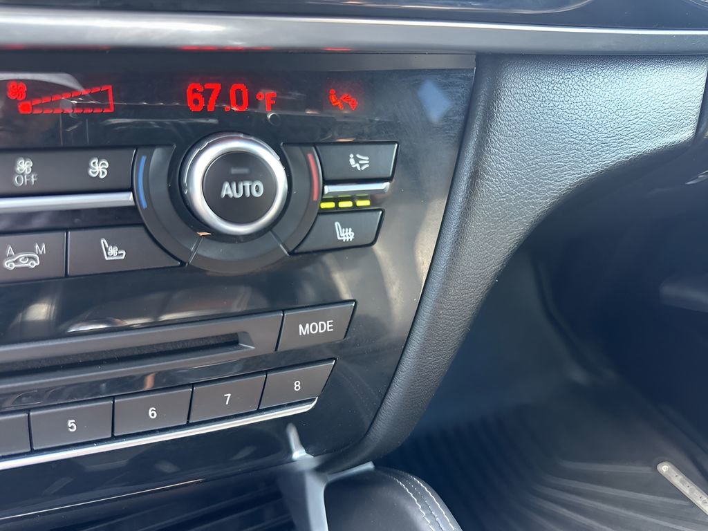 Used 2016 BMW X5 M image 23