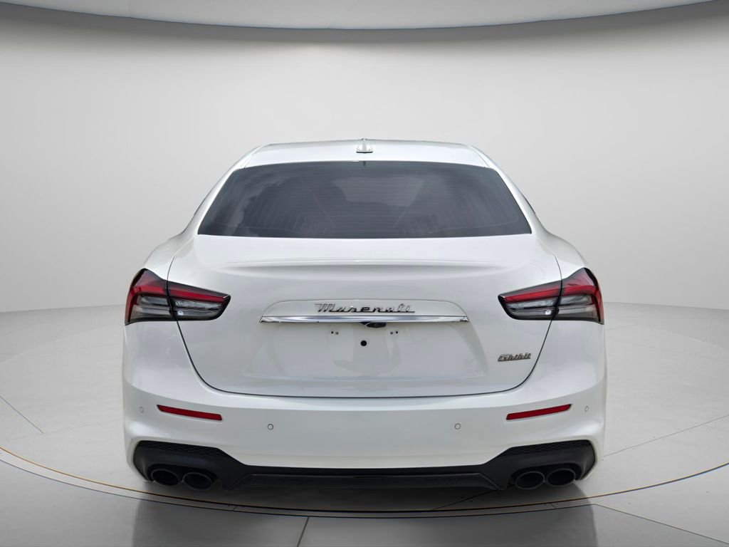 Used 2023 Maserati Ghibli Modena RWD image 6