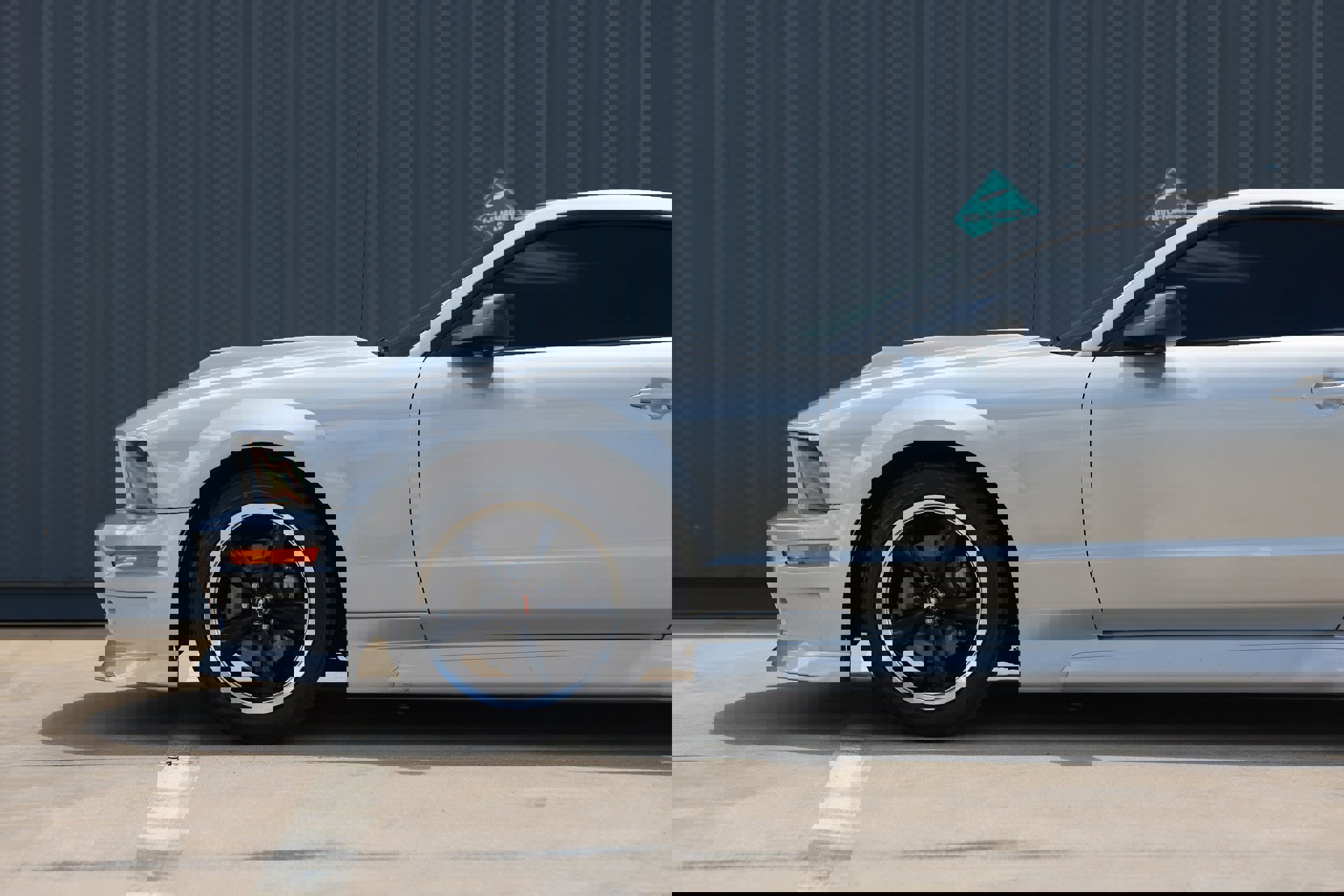 Used 2006 Ford Mustang GT Premium RWD image 28