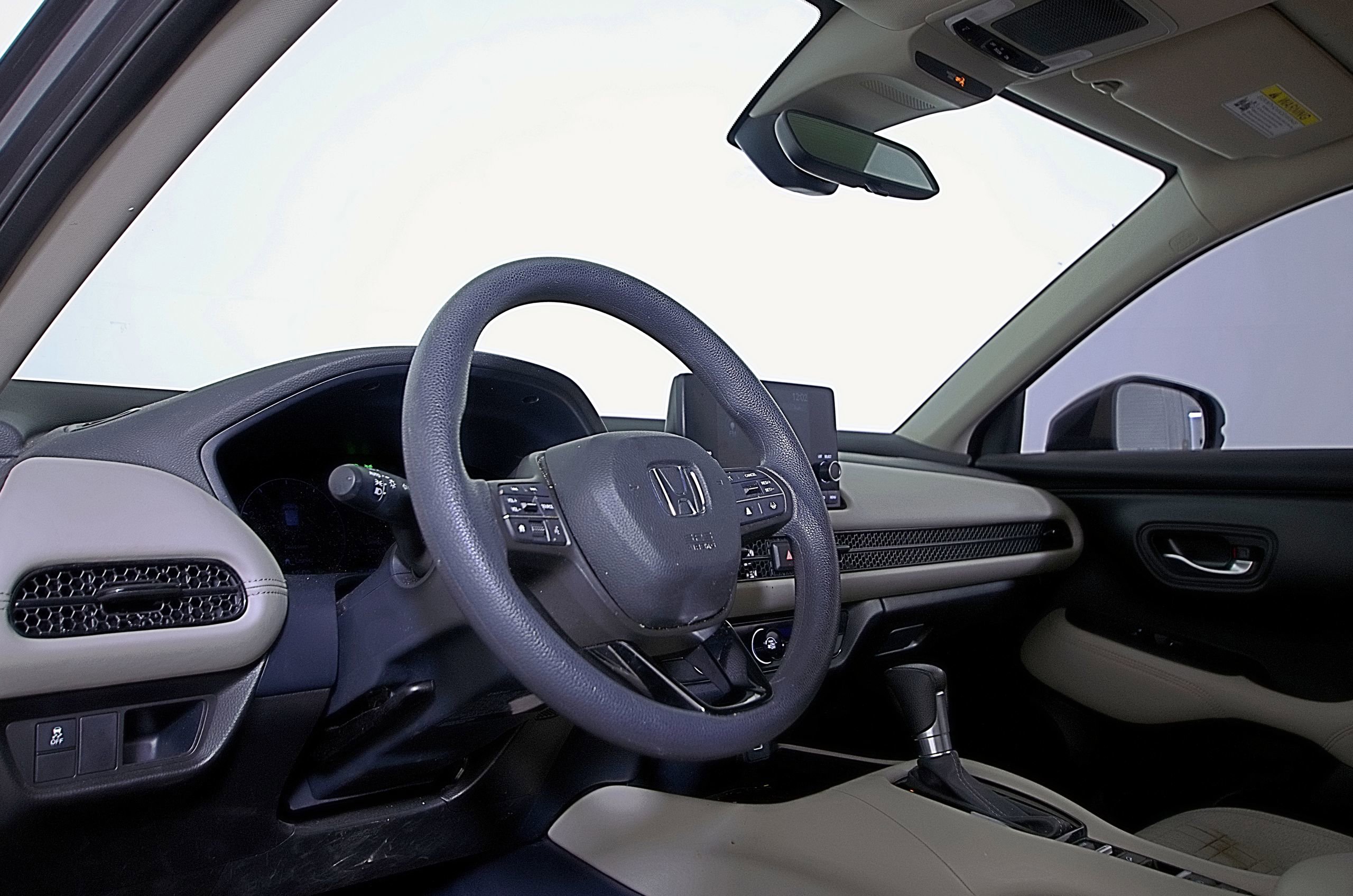 Used 2023 Honda HR-V LX image 20