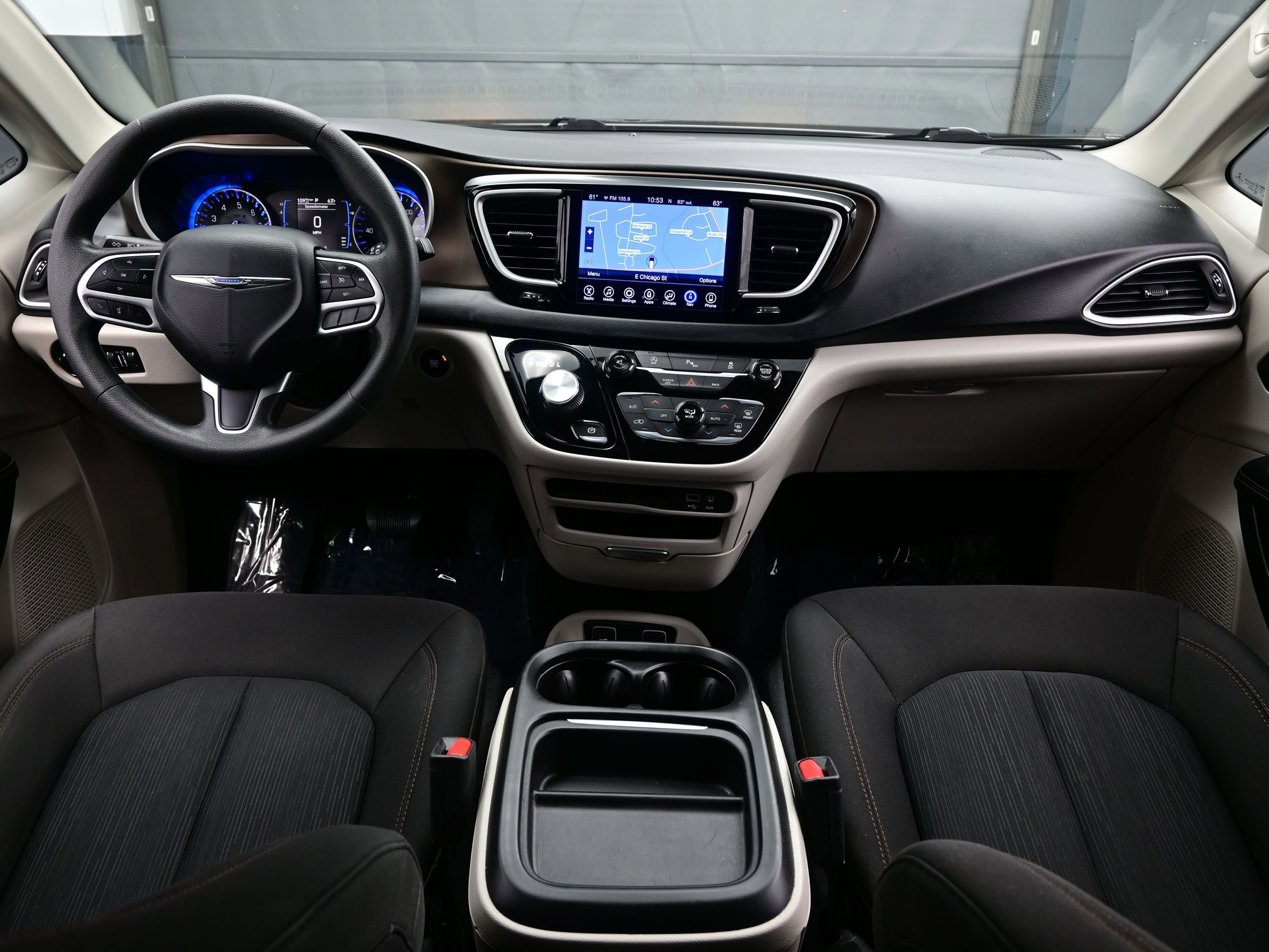 Used 2017 Chrysler Pacifica Touring Plus image 18