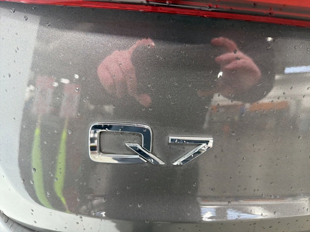 Used 2020 Audi Q7 3.0T Prestige w/ Prestige Package image 36