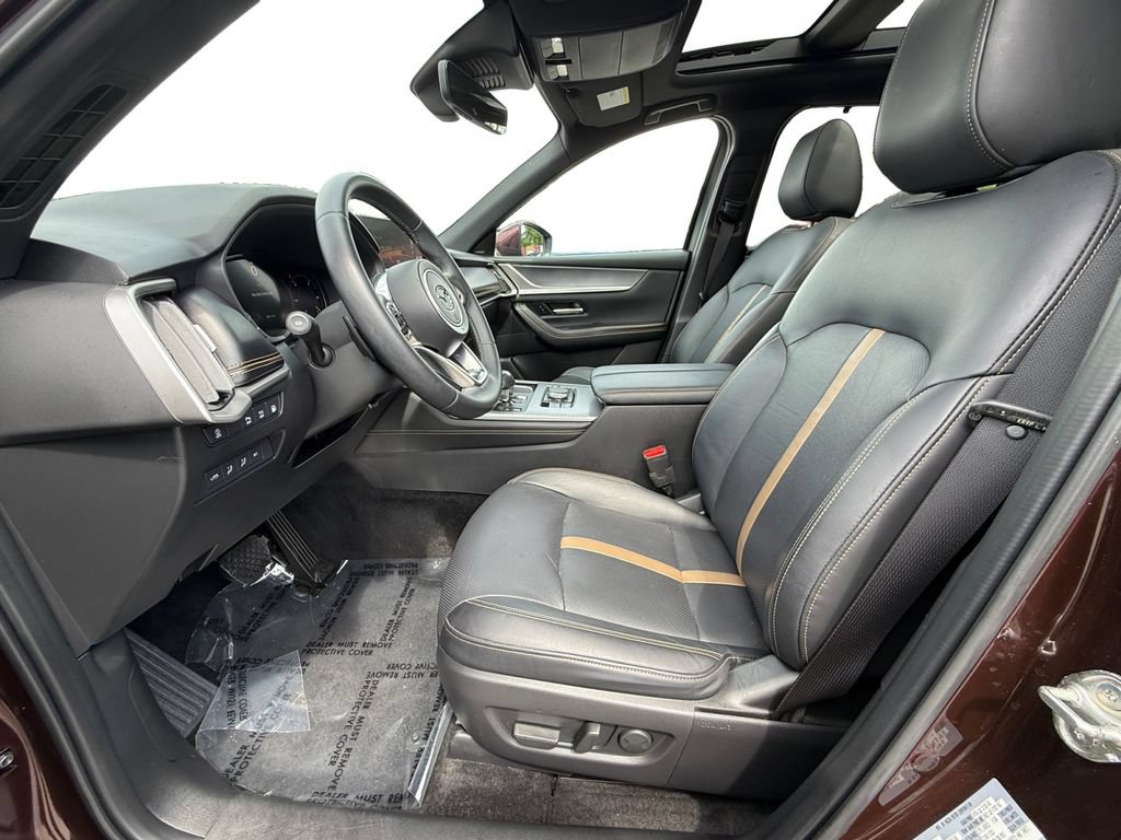 Used 2024 MAZDA CX-90 Plug-In Hybrid w/ Premium Plus AWD/4WD image 9