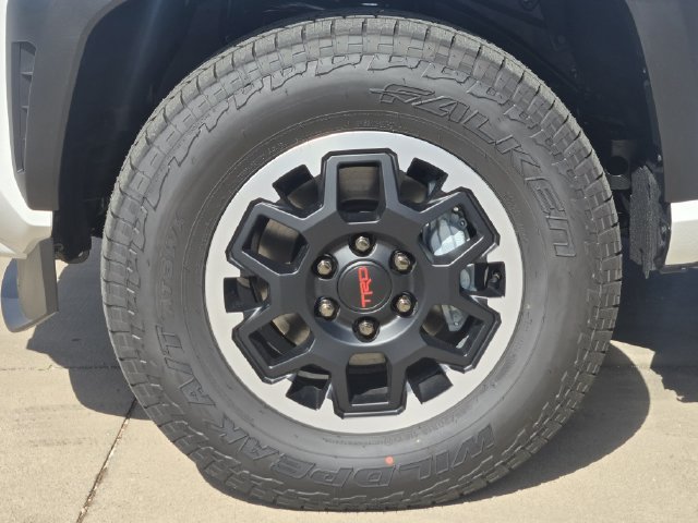 New 2026 Toyota 4Runner TRD Off-Road AWD/4WD image 9