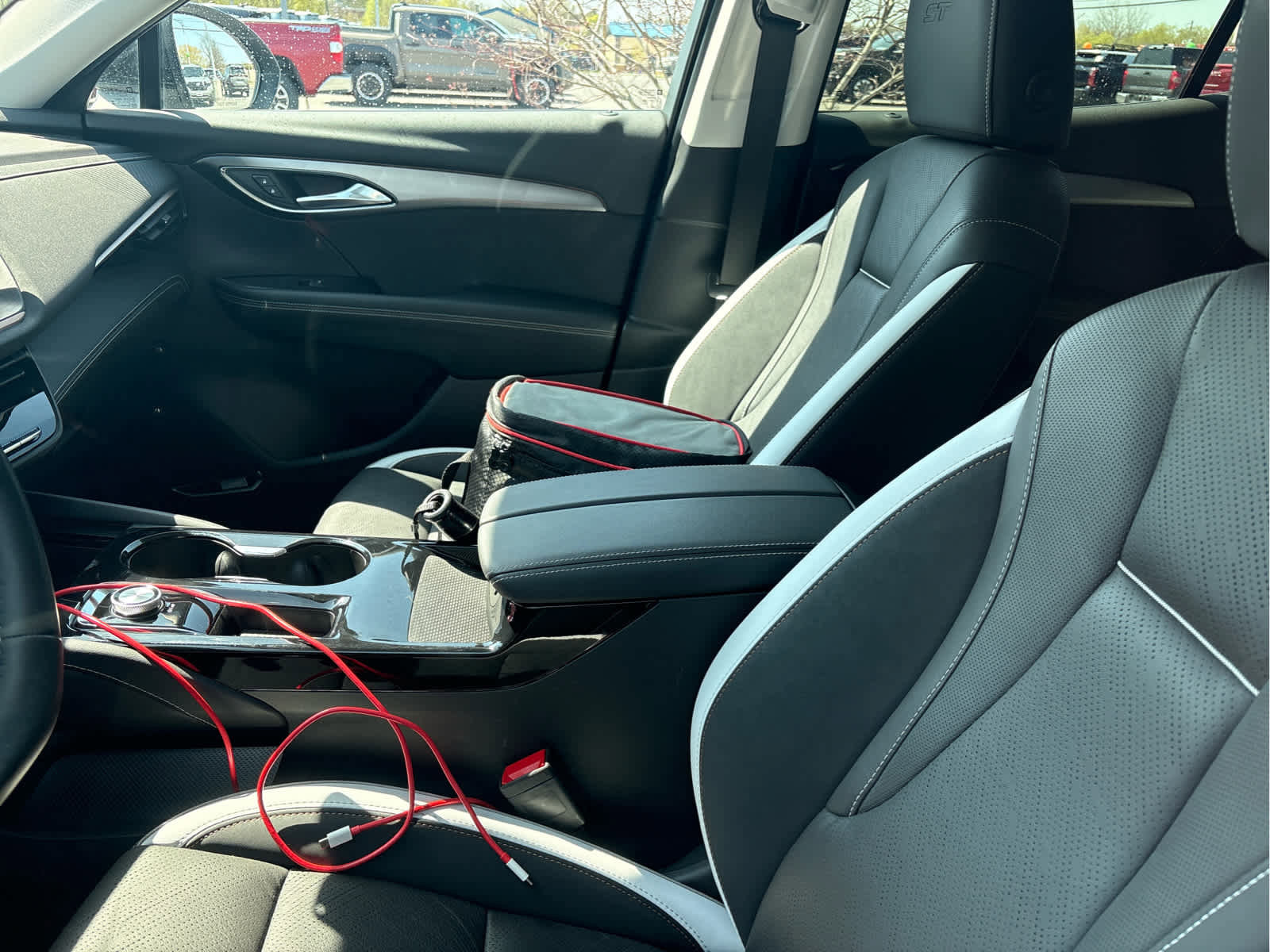 Used 2025 Buick Envision Sport Touring AWD/4WD image 5