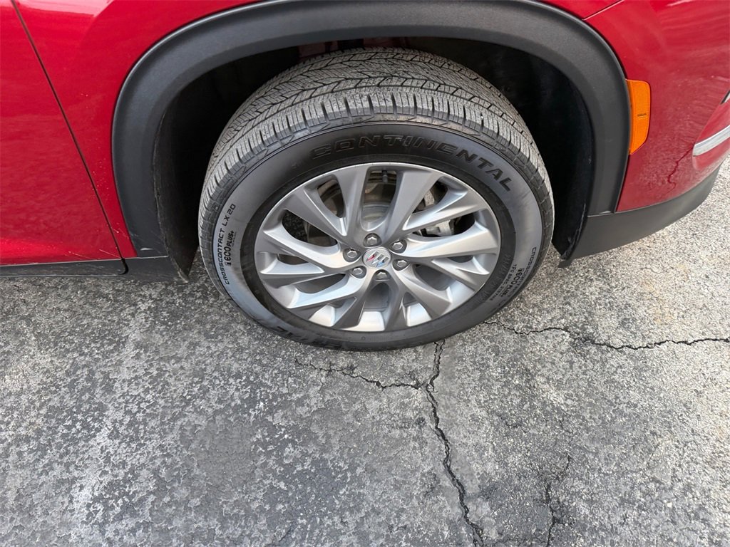 Certified 2025 Buick Enclave Preferred image 30