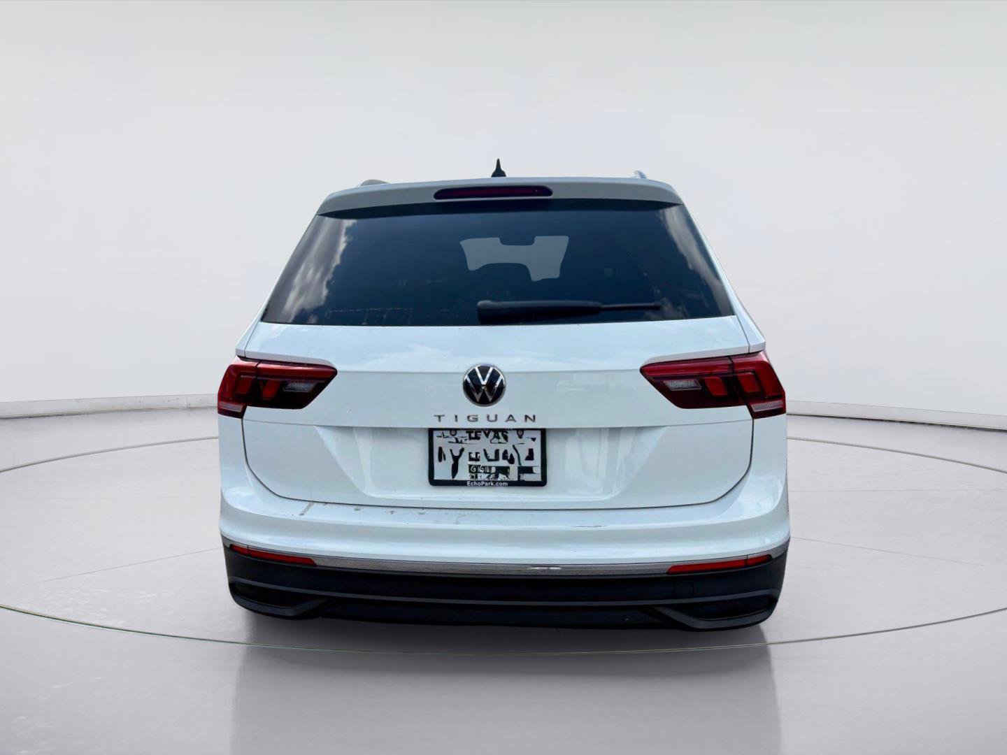 Used 2023 Volkswagen Tiguan S FWD image 4